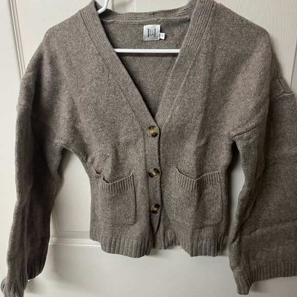 Helsa Cardigan in Taupe - Picture 2 of 6